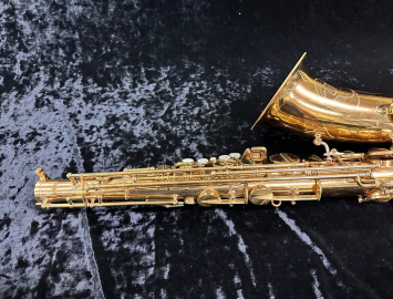 Photo Vintage Vito Tenor Saxophone in Gold Lacquer, Made in France, Serial #22412 - For Repair or Parts